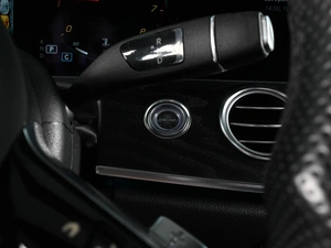 Седан Mercedes-benz E-класс 2020 года, 4515000 рублей, Аксай