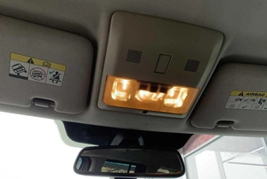 Внедорожник Land Rover Discovery 2010 года, 1419000 рублей, Солонцы