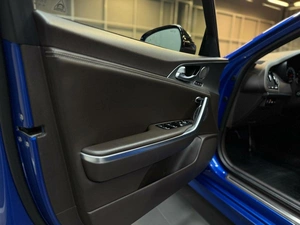 Лифтбек Kia Stinger 2018 года, 2797000 рублей, Красноярск