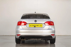 Седан Volkswagen Jetta 2013 года, 1179000 рублей, Челябинск