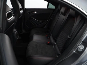 Седан Mercedes-benz CLA-класс 2015 года, 2149077 рублей, Москва