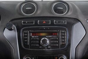 Седан Ford Mondeo 2011 года, 1149000 рублей, Томск