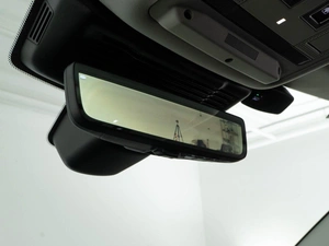 Внедорожник Land Rover Range Rover Evoque 2024 года, 5643055 рублей, Москва