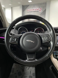 Внедорожник Jaguar F-Pace 2016 года, 2097000 рублей, Солонцы