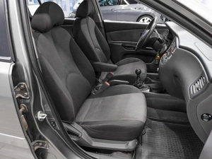 Хетчбэк Kia Rio 2010 года, 599000 рублей, Саратов