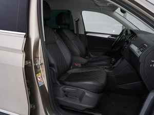 Внедорожник Volkswagen Tiguan 2017 года, 2100000 рублей, Тверь