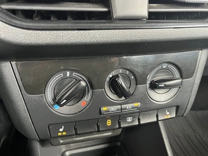 Лифтбек Volkswagen Polo 2020 года, 1225000 рублей, Абакан