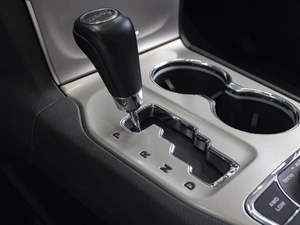 Внедорожник Jeep Grand Cherokee 2012 года, 1450000 рублей, Омск