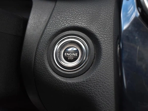 Седан Mercedes-benz C-класс 2019 года, 2600000 рублей, Краснодар