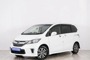 Минивэн Honda Freed 2015 года, 1199000 рублей, Красноярск