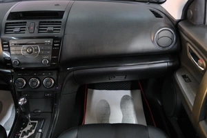 Седан Mazda 6 2010 года, 949000 рублей, Омск