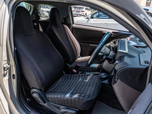 Хетчбэк Toyota iQ 2009 года, 670000 рублей, Краснодар