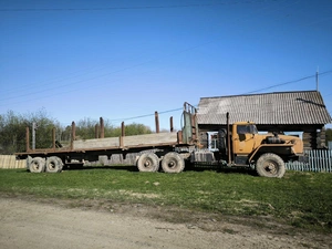 Урал с прицепом 2004 года, 1000000 рублей, Ачинск