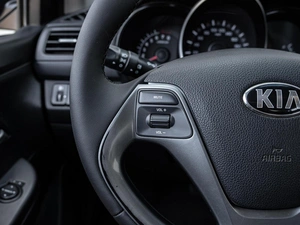 Седан Kia Rio 2015 года, 1230000 рублей, Краснодар
