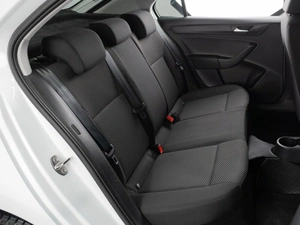 Лифтбек Volkswagen Polo 2022 года, 1649000 рублей, Тюмень