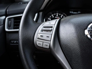 Внедорожник Nissan X-Trail 2016 года, 1330000 рублей, Волгоград