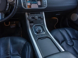 Внедорожник Land Rover Range Rover Evoque 2012 года, 1959000 рублей, Саратов