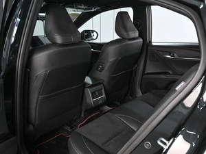 Седан Toyota Camry 2026 года, 4489000 рублей, Ростов-на-Дону