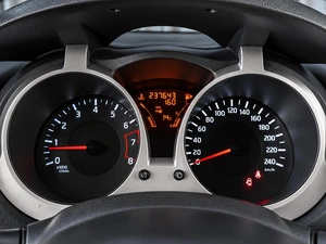 Внедорожник Nissan Juke 2011 года, 819000 рублей, Тюмень