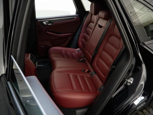 Внедорожник Porsche Macan GTS 2022 года, 10688888 рублей, Москва