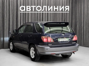 Внедорожник Toyota Harrier 1998 года, 735000 рублей, Красноярск