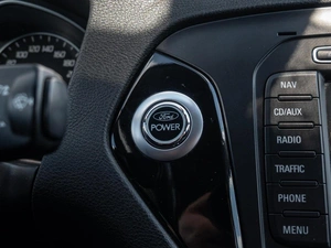 Седан Ford Mondeo 2012 года, 1060000 рублей, Краснодар