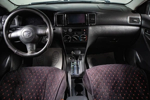 Седан Toyota Corolla 2006 года, 449000 рублей, Сургут