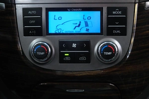 Внедорожник Hyundai Santa Fe 2012 года, 1499000 рублей, Омск