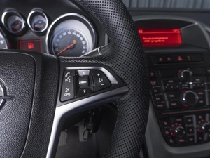 Хетчбэк Opel Astra GTC 2012 года, 959000 рублей, Ставрополь