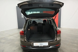 Внедорожник Volkswagen Tiguan 2015 года, 1795000 рублей, Курск