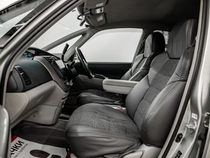 Универсал Toyota Opa 2003 года, 750000 рублей, Красноярск