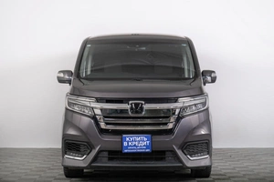 Минивэн Honda Stepwgn Spada 2019 года, 2599000 рублей, Томск