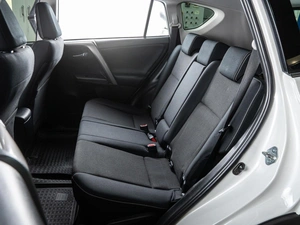 Внедорожник Toyota RAV4 2017 года, 2490000 рублей, Волгоград