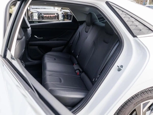 Седан Hyundai Elantra 2023 года, 2139000 рублей, Большой Сочи