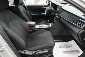 Седан Kia Optima 2018 года, 1679000 рублей, Омск