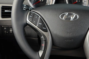 Седан Hyundai Elantra 2015 года, 1199000 рублей, Тюмень