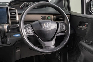 Минивэн Honda Freed 2012 года, 1189000 рублей, Томск