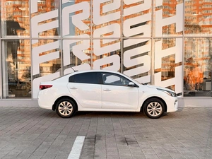 Седан Kia Rio 2019 года, 1298000 рублей, Ставрополь