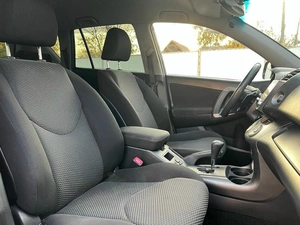 Внедорожник Toyota RAV4 2011 года, 1399000 рублей, Ижевск