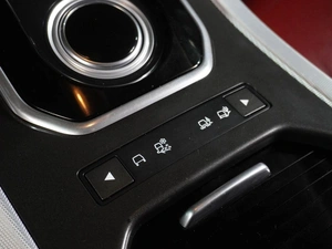 Внедорожник Land Rover Range Rover Evoque 2012 года, 1849000 рублей, Воронеж