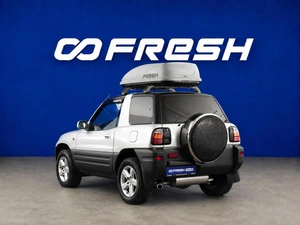 Внедорожник Toyota RAV4 1998 года, 1180055 рублей, Москва