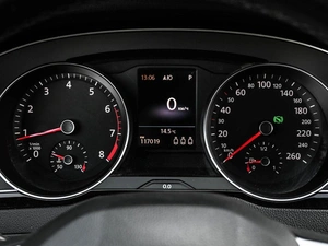 Седан Volkswagen Passat 2020 года, 2449000 рублей, Кирилловка