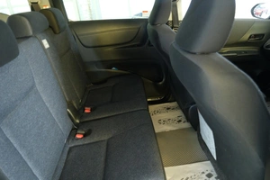 Минивэн Toyota Sienta 2015 года, 1199000 рублей, Омск