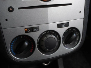 Хетчбэк Opel Corsa 2010 года, 549000 рублей, Воронеж