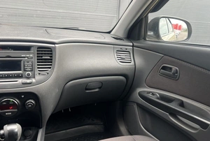 Седан Kia Rio 2010 года, 535000 рублей, Солонцы