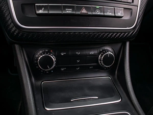 Внедорожник Mercedes-benz GLA-класс 2019 года, 1698000 рублей, Краснодар