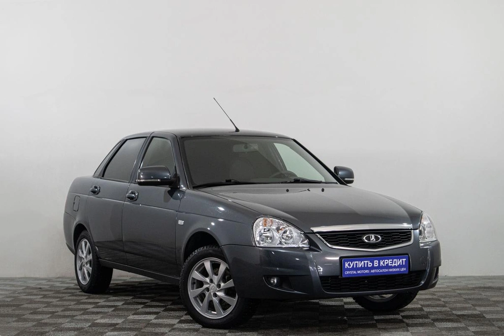 Седан ВАЗ (LADA) Priora 2018 года, 919000 рублей, Сургут
