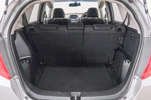 Хетчбэк Honda Fit 2012 года, 829000 рублей, Красноярск