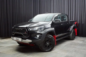 Пикап Toyota Hilux 2025 года, 7549000 рублей, Красноярск