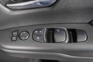 Минивэн Nissan Serena 2019 года, 1999000 рублей, Кемерово